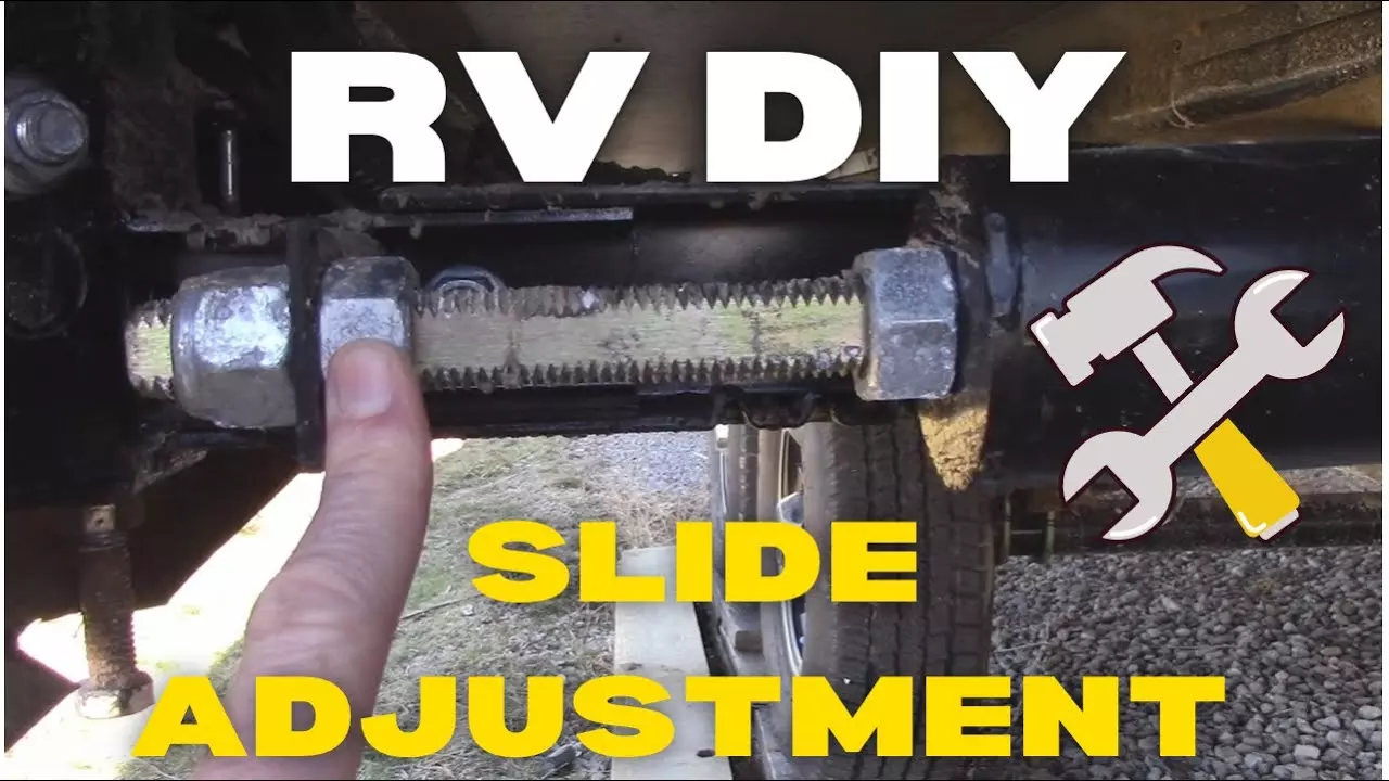 How to Adjust the Slide Out on a Camper